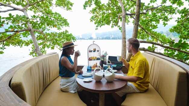 Signature Dishes and Drinks to Pair with the View