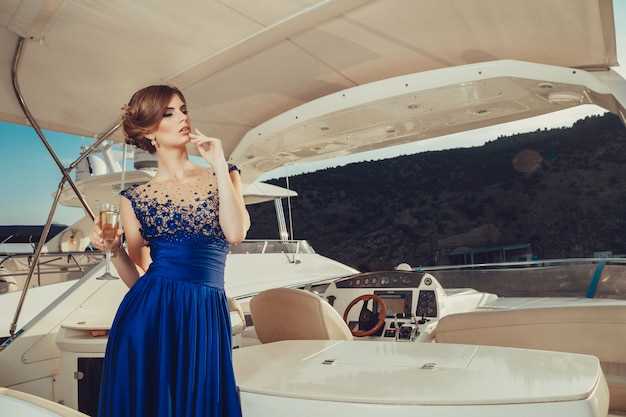LAUREN L Yacht Charter: Luxury Private Yacht Charters & Exclusive Crewed Voyages