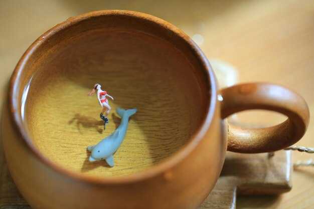 Little Toot – A Classic Tugboat Children’s Book – Review, History & Themes