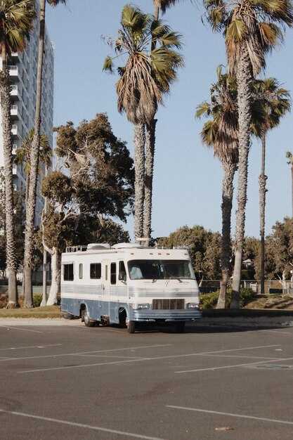 Flexible Booking Steps: Reserve, Confirm, and Modify