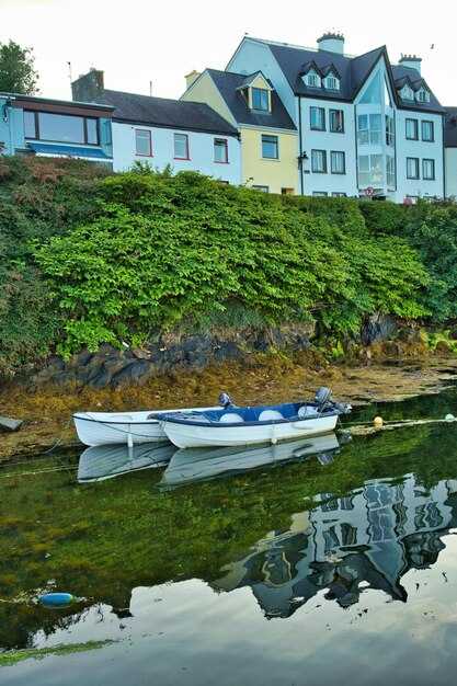 Launch access, storage options, and safety guidelines for Narragansett kayaks