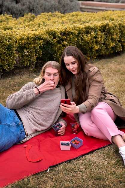 Cold-Weather Park Picnic: Quick Setup for Chocolate Pairings