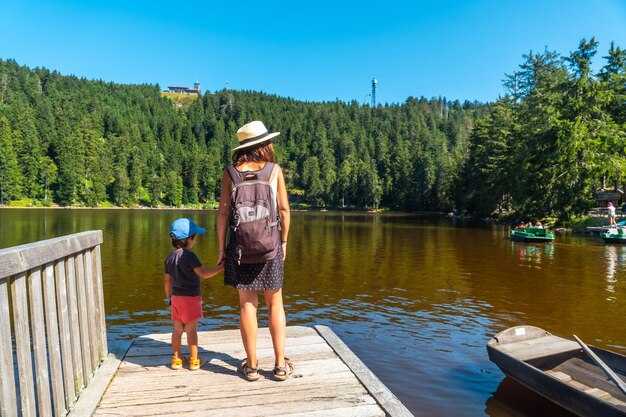 Plan a Visit to Seneca Lake – Your Essential Finger Lakes Travel Guide