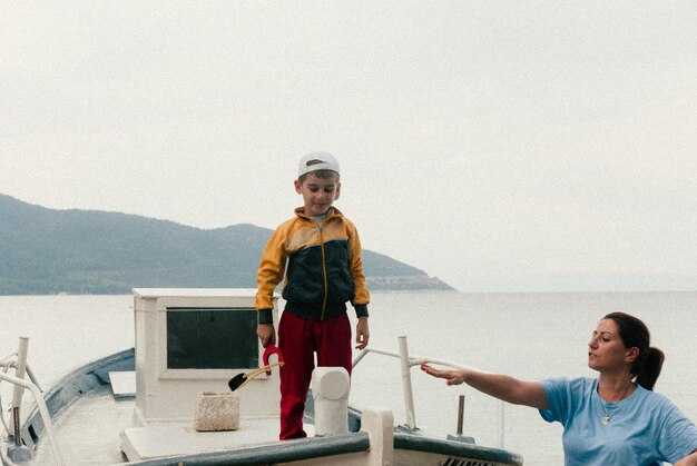 Simple Cruising Strategies: Short Hops, Clear Routines, and Shore Time