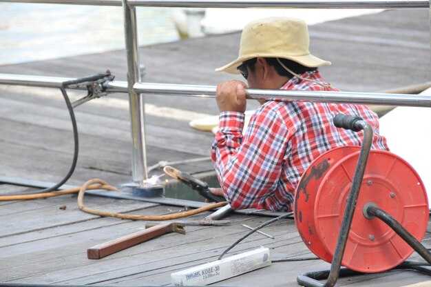 Güvertede Akü Bakımı ve Elektrik Güvenliği
