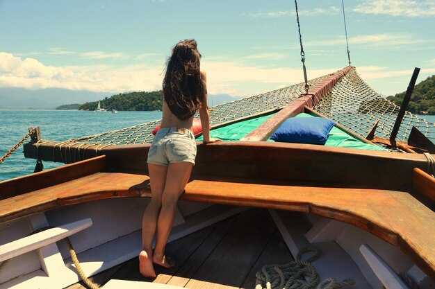 Pre-trip checklist: provisioning, permits, packing, and local rules