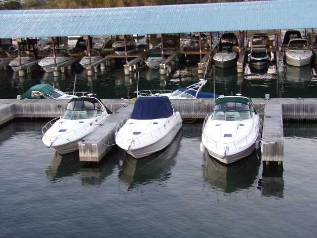 The Best Pontoon Rentals in Los Angeles | Top Picks & Deals