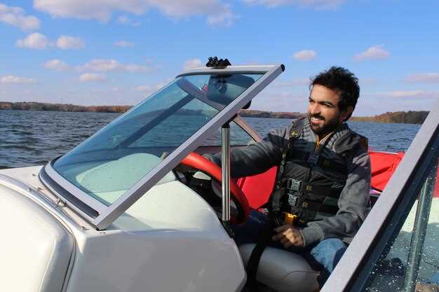 Sarasota Coastal Boat Tours: The Brand-New 2024 Seahunt Ultra – Features and Rider Experience