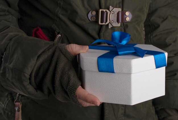 Thermal Hydration Bottle with Stainless Cap and Insulated Sleeve