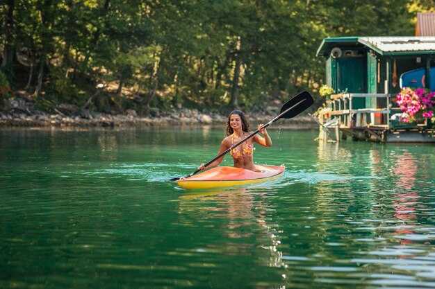 Reservations, walk-ins, and pickup locations