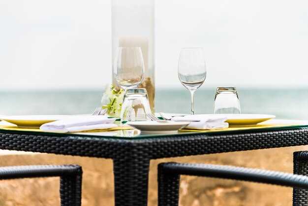 Top 5 Cocoa Beach Waterfront Restaurants