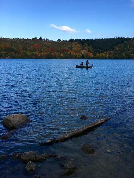 Top 7 Lakes Near Memphis – Best Boating, Fishing & Scenic Spots