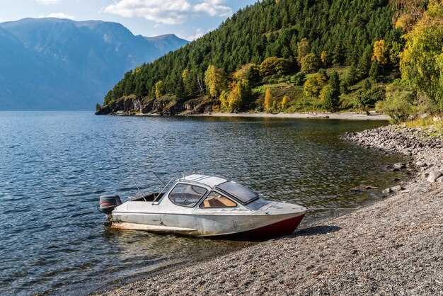 Top Boat Rentals Near Broken Bow Lake for Your Perfect Adventure