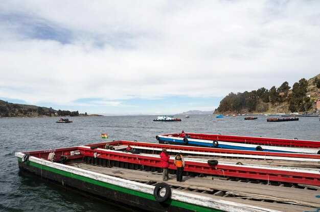 Using GetMyBoat: Availability, Listings, and Booking Tips in the Pacific Northwest