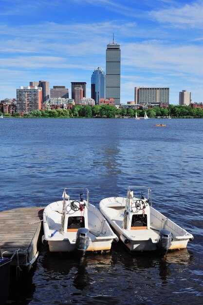 Practical guide to selecting and booking NYC boat rentals