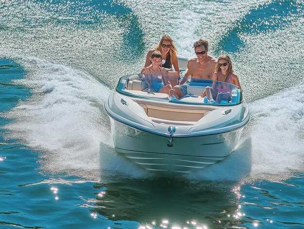 Experience the 80ft Luxury Yacht 