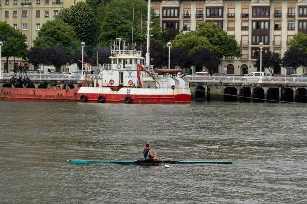 Legal horn signaling: when and how to sound your boat horn on the Potomac