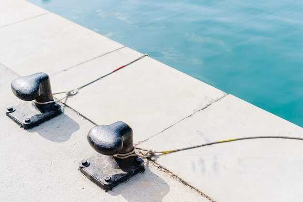 What Size Anchor Do I Need? Boat Anchor Sizing Tips and Guide