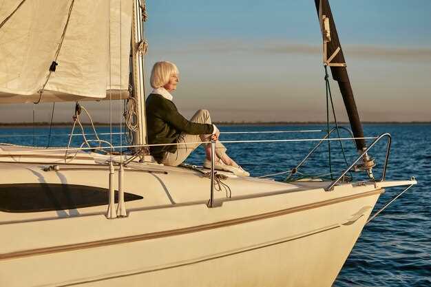 Understanding Catamarans and Traditional Sailboats