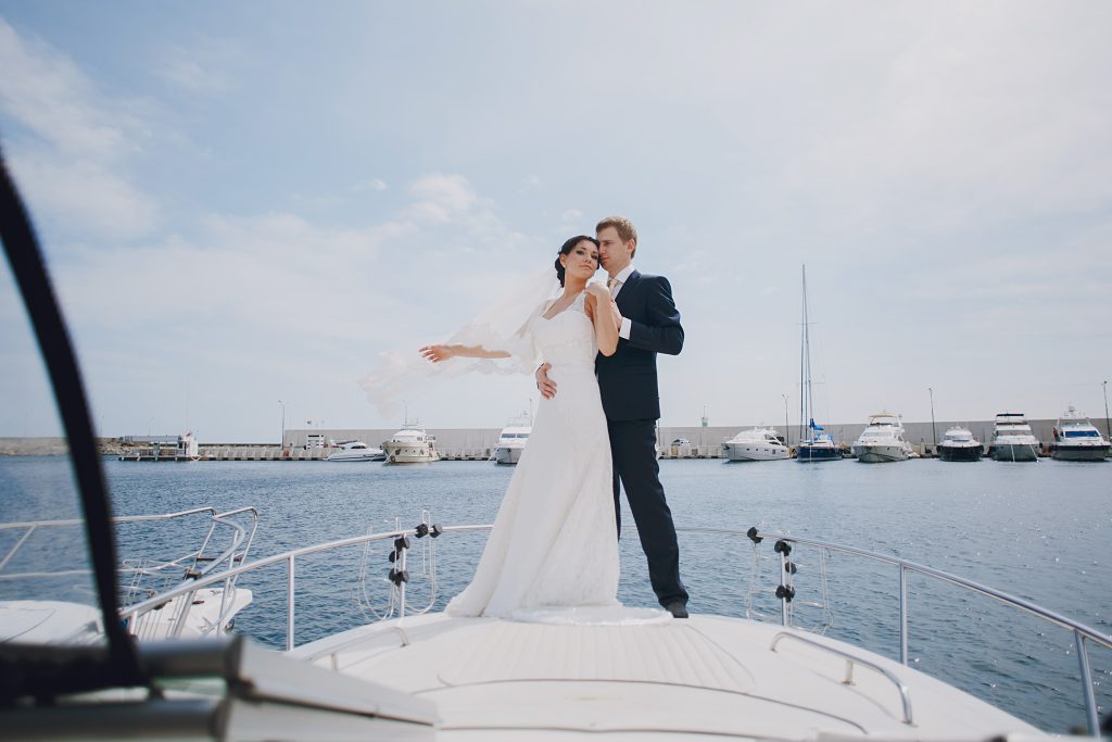 Noleggiare uno yacht per il matrimonio: Rendete indimenticabile il vostro giorno speciale