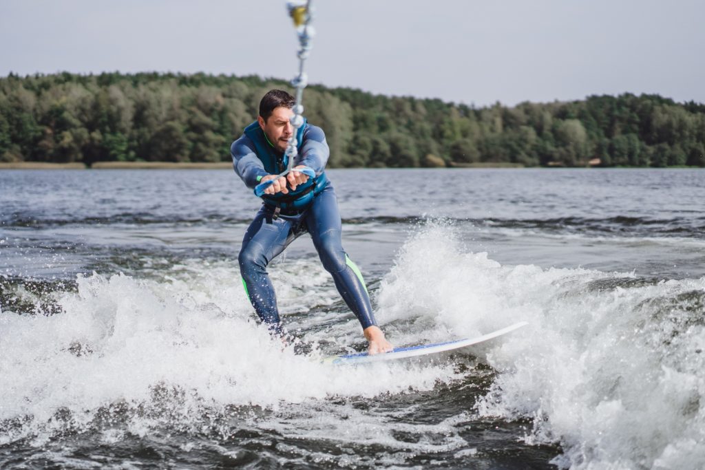Wakesurfing 101: Οδηγός για αρχάριους