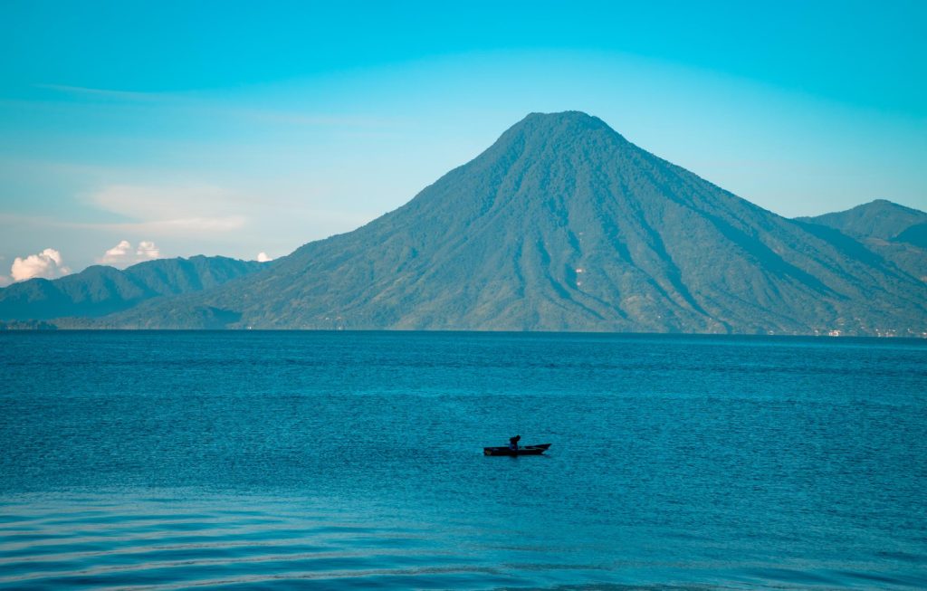 what to do around lake atitlan