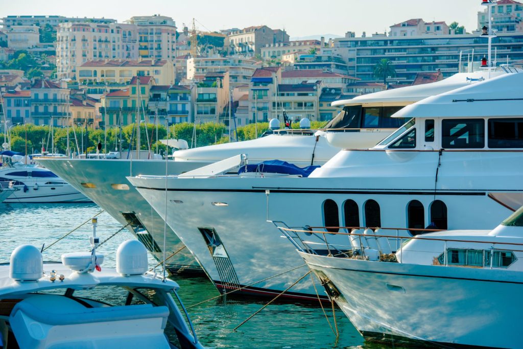 France to Ease Travel Rules for Americans, Boosting Yacht Charter Tourism