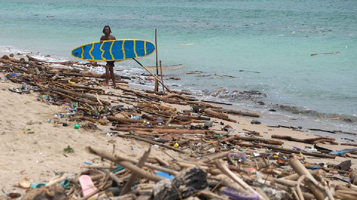 The Challenges in Bali’s Thriving Tourism Sector