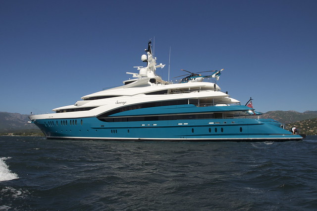 Your Guide to Chartering the SUNRAYS Oceanco Yacht