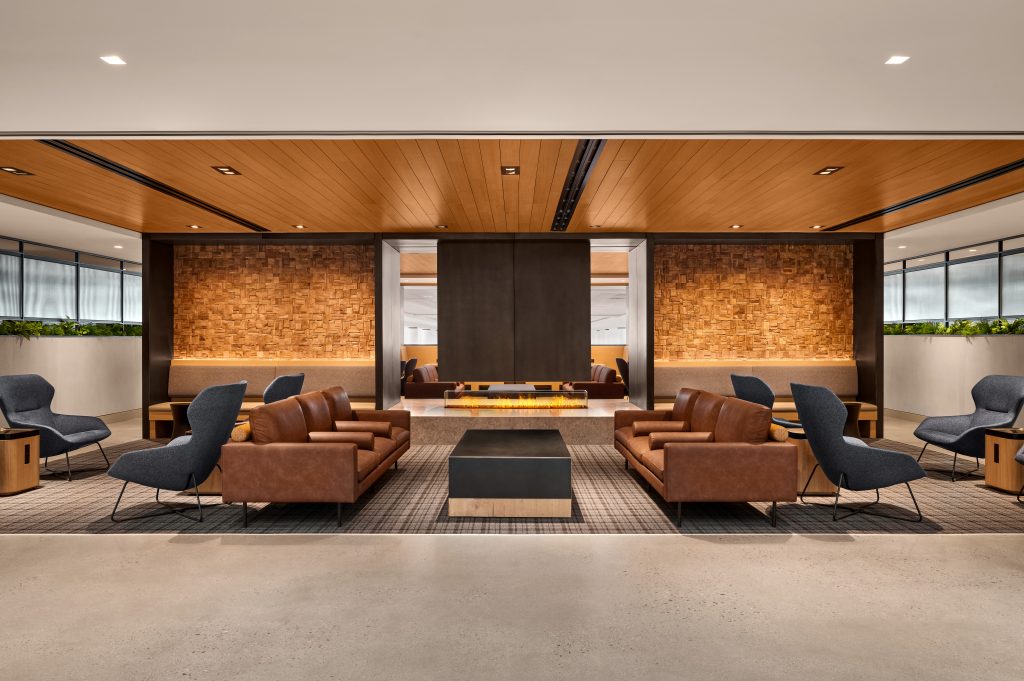 United Unveils Fourth Club Location in Denver