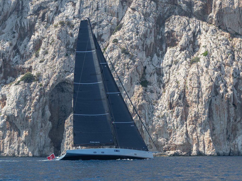 Wally Introduces an Innovative Carbon-Fiber Super Sailer