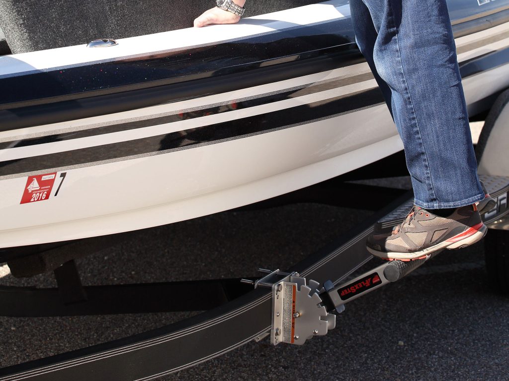 Innovative Trailer Step for Boating Enthusiasts