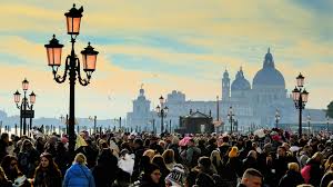 Overcrowded Tourist Destinations to Steer Clear Of