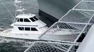 Incident of a Sportfishing Boat at the USS Midway Museum
