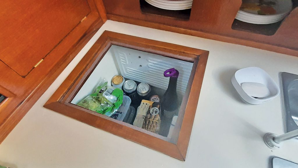How to Build a DIY Fridge for Your Boat