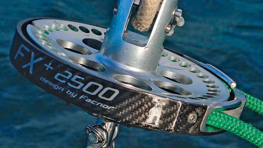 Mastering the Continuous Rope Splice Techniques for Enhanced Sailing