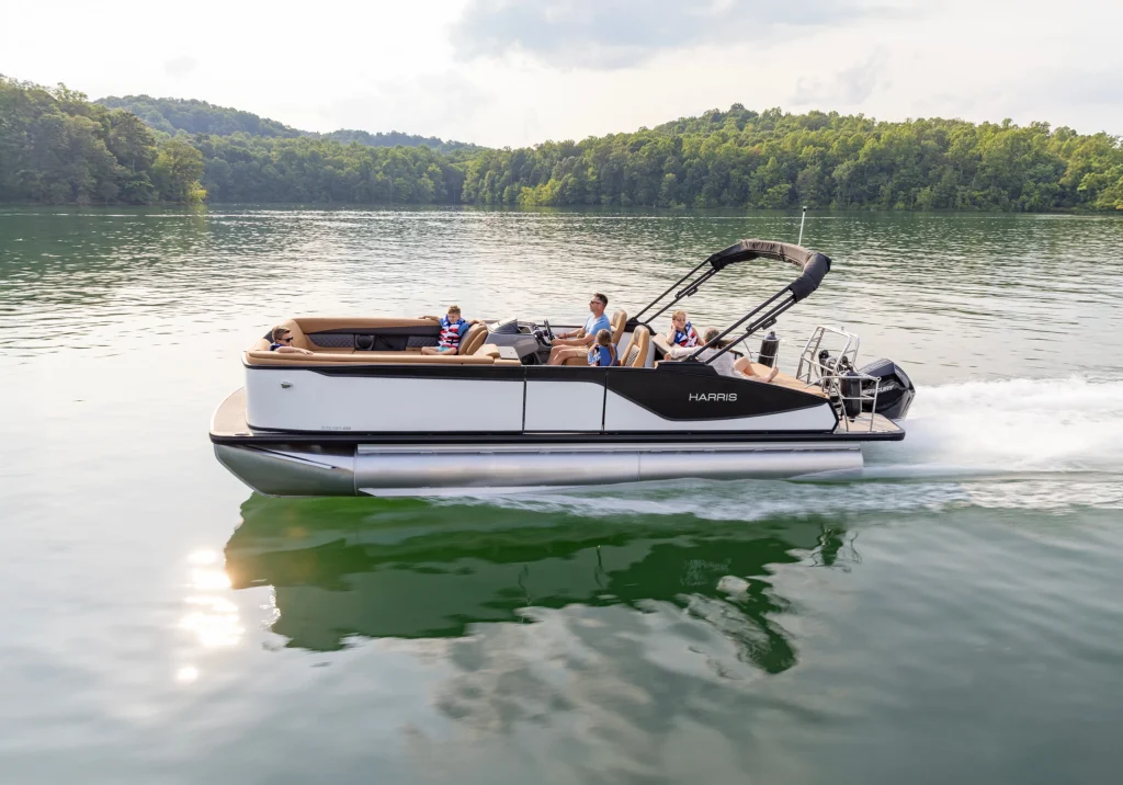 Harris Pontoons Unveils Innovative Sunliner Lineup