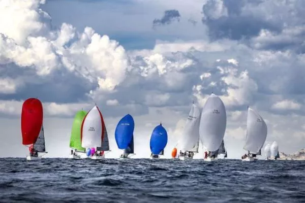 Key Measurements for Racing Boats: Understanding Gauges