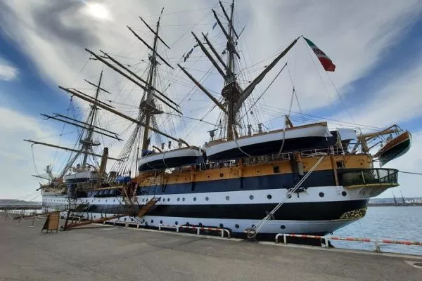 Discovering the Amerigo Vespucci: A Symbol of Italian Nautical Heritage