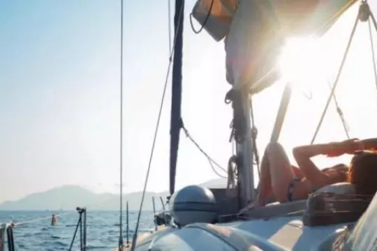 Safeguarding Against Sun Exposure on Your Sailing Adventures