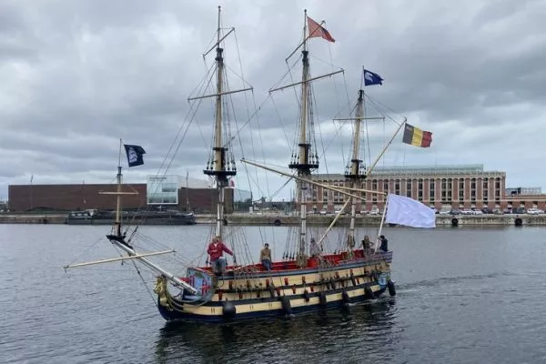 New Sailing Replica of Tintin’s La Licorne