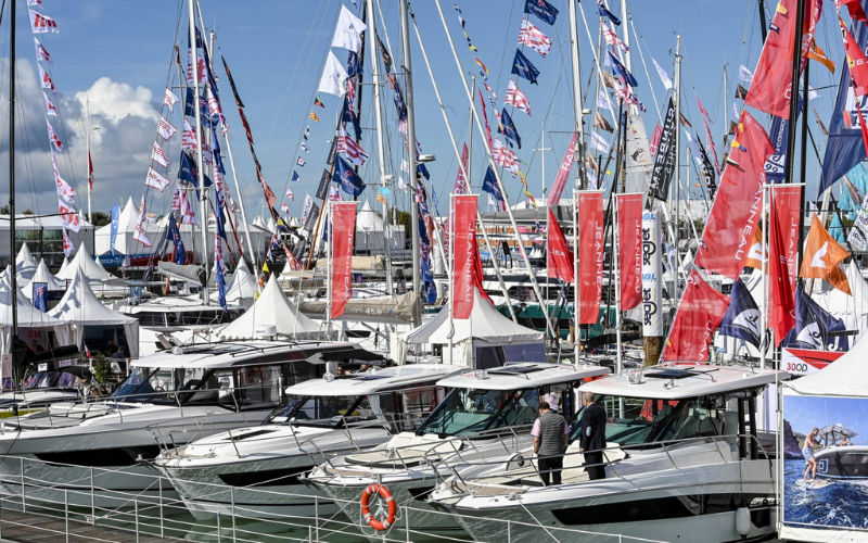 Discover the Premier Falmouth Marina and Its Surroundings