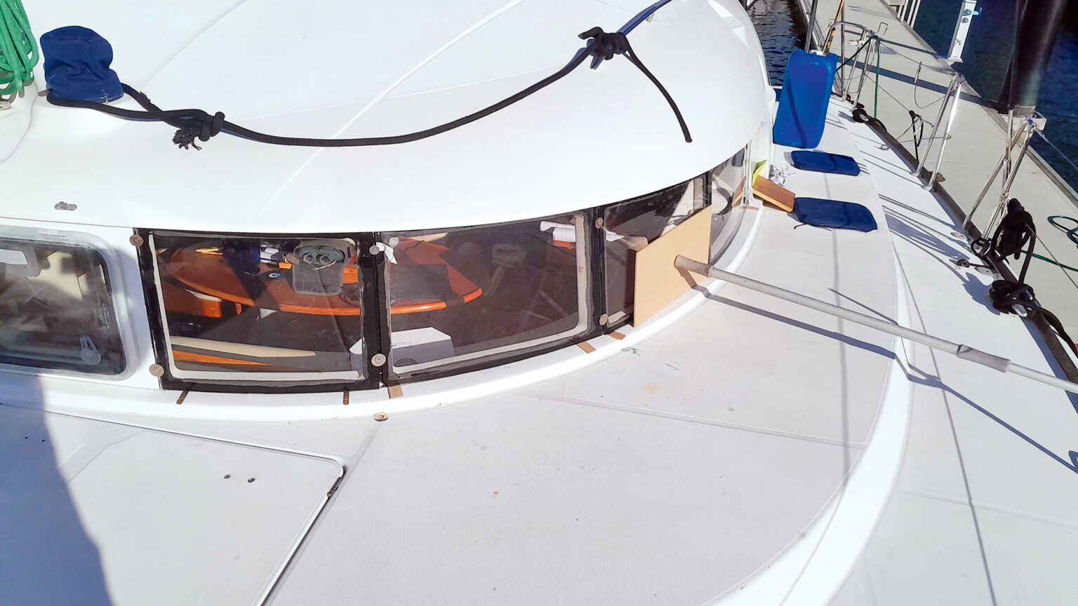 Bending Acrylic for Boat Saloon Windows