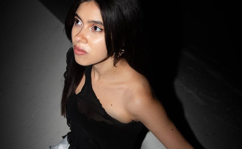 Understanding the Artistic Path of Sasha Scott