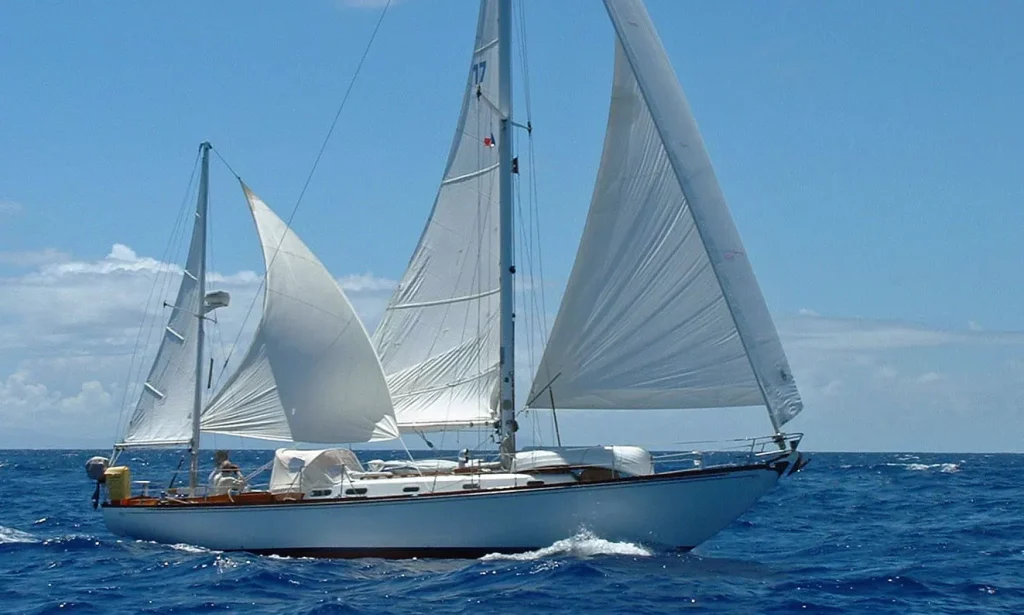 The Hinckley Bermuda 40 Sailboat: Design and Specs