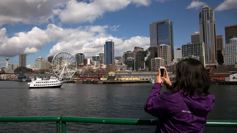 Canadian Tourists Avoiding US Travel: Effects on Tourism and Businesses