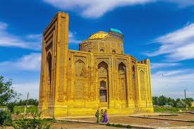Turkmenistan’s Tourists Flock to Uzbekistan in Record Numbers