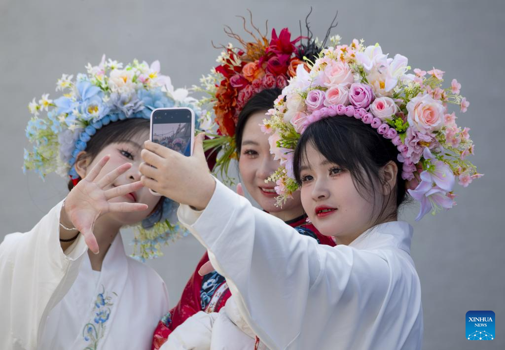 The Rise of Xunpu Flowery Headwear Transforms a Fishing Village into a Cultural Hotspot
