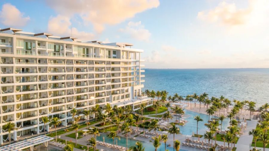 Fresh Luxury Defined at Garza Blanca Cancun Resort’s Oceanfront Escape