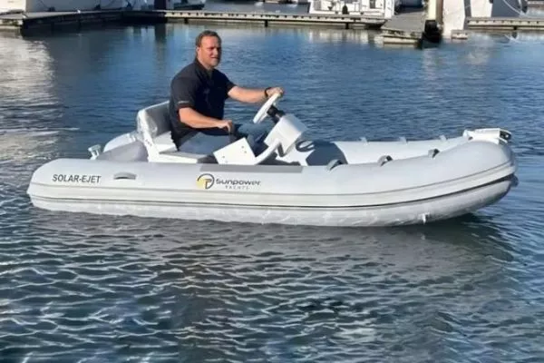 Innovative Solar eJET Electric Tender Enhances Yacht Experience